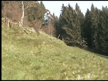Saut dans les champs.